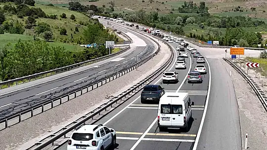 Kemikli Rampaları'nda tatil dönüşü yoğunluğu başladı