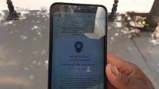 Kendisini arayan 'sahte polise' inandı, bin 500 dolarından oldu
