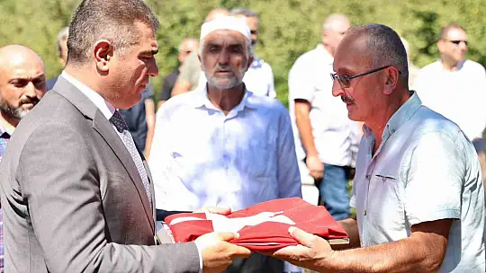 Kıbrıs gazisi son yolculuğuna uğurlandı