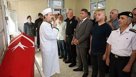 Kıbrıs gazisi son yolculuğuna uğurlandı