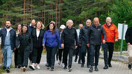 Kılıçdaroğlu, Abant Gölü çevresinde yürüyüş yaptı