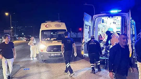 Kırmızı ışıkta duran otomobile kamyon çarptı: 2 yaralı