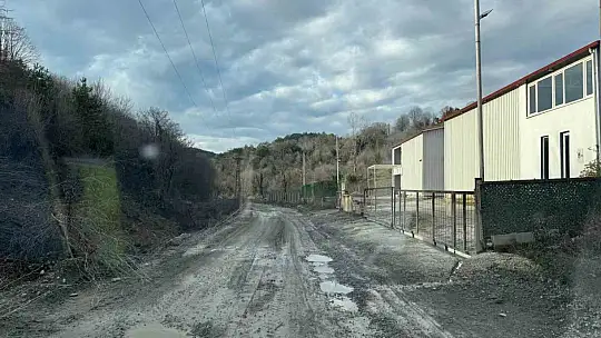 Kıyıcak Mahallesi Kavaklı Sokak'ta çamur isyanı