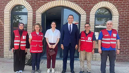 Kızılay Başkanı Yalçın'a hayırlı olsun ziyareti