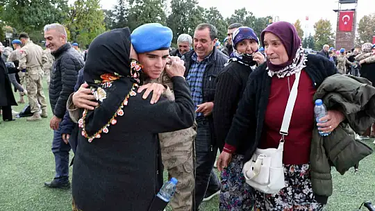 Komandoların gösterisi mest etti