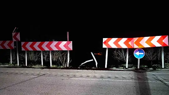 Kontrolden çıkan otomobil 40 metre yükseklikten tarlaya uçtu