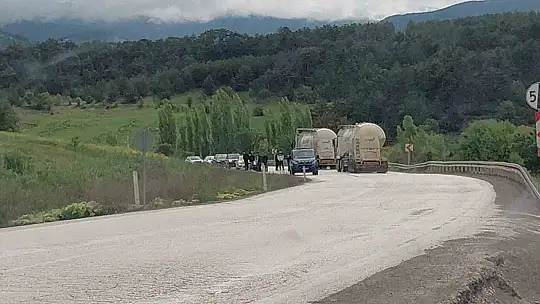 Kontrolden çıkan otomobil takla attı: 2 yaralı