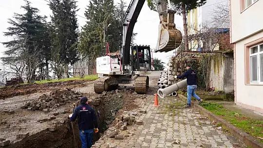 Konuralp bölgesinde kanalizasyon yenileme çalışması