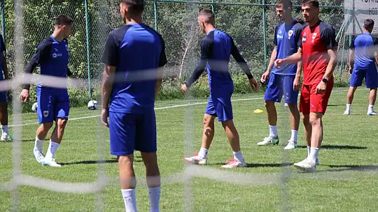 Kosova ekibi FC Prishtina, hazırlıklarını Bolu'da sürdürüyor
