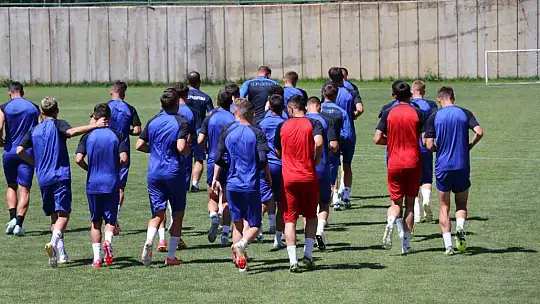 Kosova ekibi FC Prishtina, hazırlıklarını Bolu'da sürdürüyor