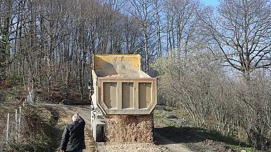 Köylerde malzemeli bakım çalışmaları sürüyor