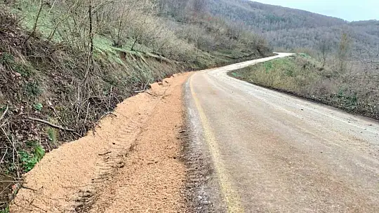 Köylerde v kanal çalışmaları sürüyor
