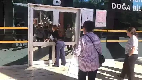 KPSS'de 1 saniyelik gecikme genç kızın hayalini yıktı