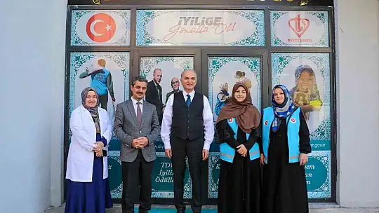 Kuran kursunun minik öğrencileri ile bir araya geldi