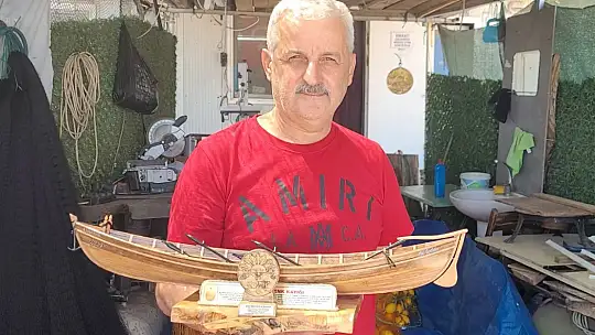Kurtuluş Savaşı döneminde karaya cephane çıkartılan piyade kayığının tek örneği Kastamonu'da sergileniyor