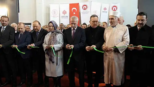 Kutsal emanetlere Kastamonu'da yoğun ilgi