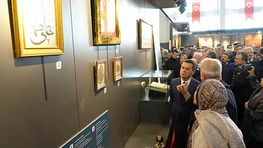 Kutsal emanetlere Kastamonu'da yoğun ilgi
