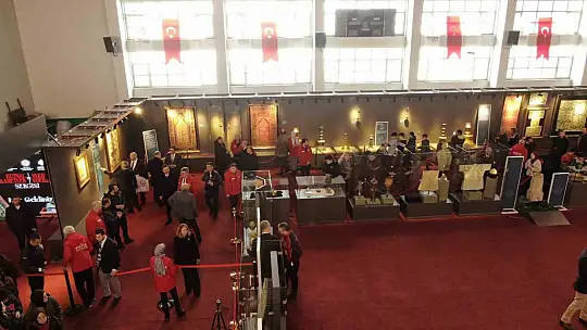 Kutsal emanetlere Kastamonu'da yoğun ilgi