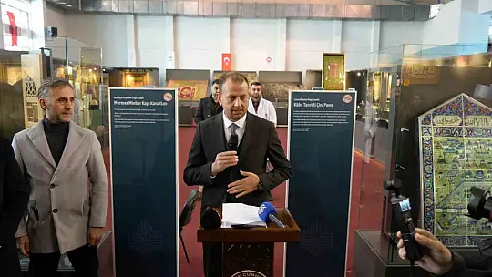 Kutsal emanetlere Kastamonu'da yoğun ilgi
