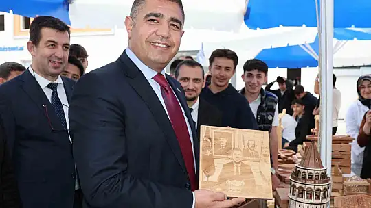 Lise öğrencilerinin bisiklet projesi dikkat çekti