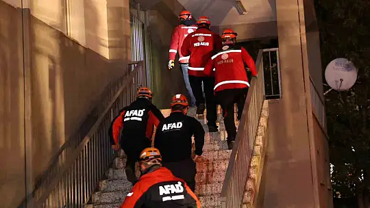 Lise pansiyonunda kurtarma tatbikatı
