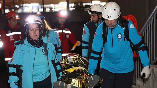 Lise pansiyonunda kurtarma tatbikatı