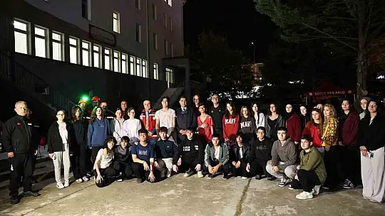 Lise pansiyonunda kurtarma tatbikatı