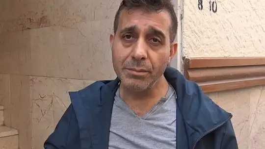 Madde Bağımlısı genç evi yakıp, yöneticiyi tornavida ile yaraladı