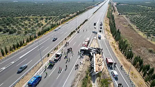 Feci kaza 11 can aldı