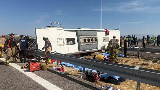 Feci kaza 11 can aldı