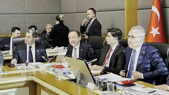 Milletvekili Keskinkılıç, yüksek bütçeli konserler üzerinden ABB'ye AOÇ'ye olan borcu hatırlattı