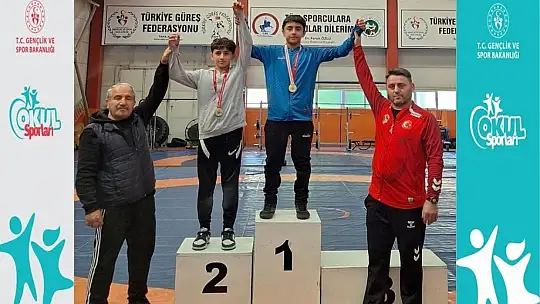 Minderde kıyasıya mücadele edildi