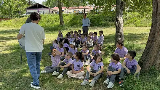 Minik öğrencilerin kamp sevgisi