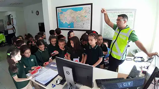 Mudurnu'da öğrencilere polis sevgisi aşılandı