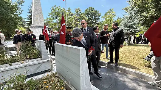 Oğlunu 15 Temmuz'da şehit veren acılı baba: 'Acımız hala aynı'