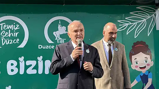 Öğrenciler hem eğlendi hem temizlik yaptı