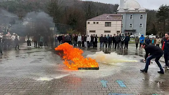 Afet ve yangın farkındalık eğitimi verildi