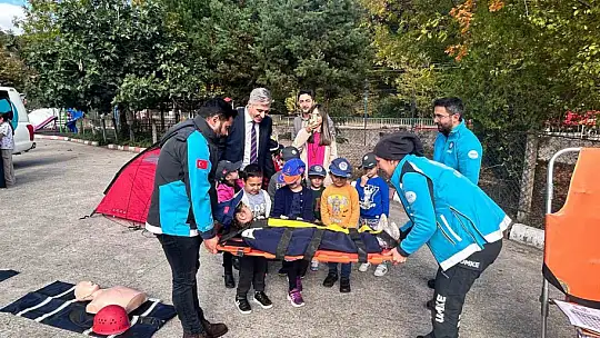Öğrencilere sağlıklı yaşam eğitimi verildi