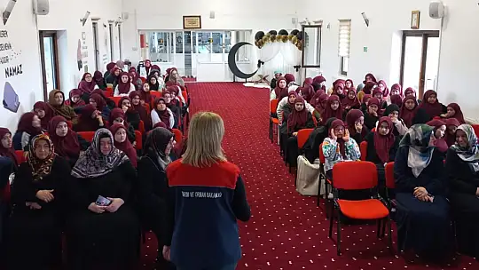 Öğrencilerine su verimliliği eğitimi