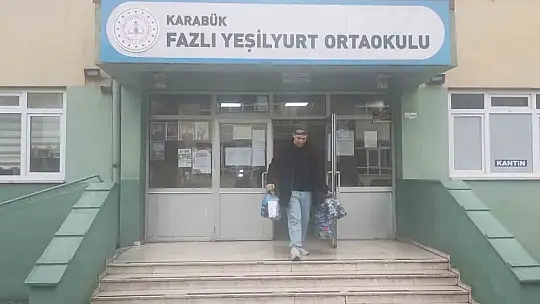 Öğrencilerle yaptığı işbirliğiyle 322'nci tekerlekli sandalyeyi ihtiyaç sahibine teslim etti