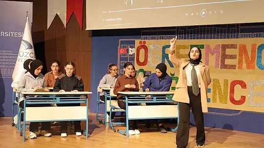 Öğretmence eğlence renkli anlara sahne oldu