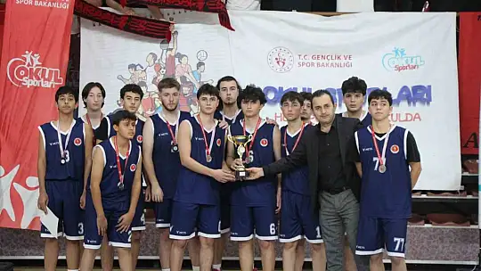 Okul Sporları Gençler Basketbol Müsabakaları Tamamlandı