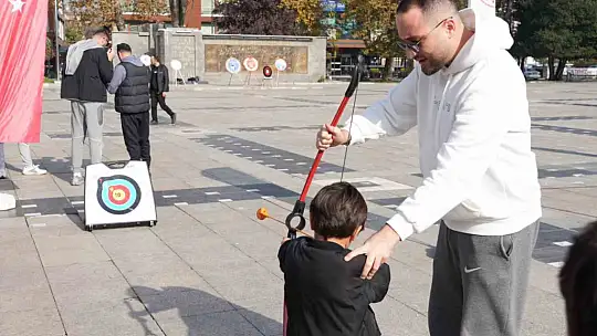 Okula mola, spora fora etkinliğiyle gençler spora doydu
