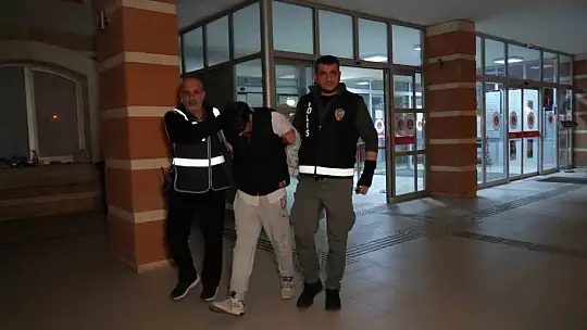 Öldürdüğü hamile eşinin cesediyle 10 gün aynı evde yaşadı