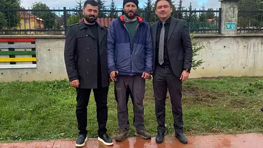 Orman yangınları sonrası yola çıktı, 71. fidanını Bolu'da dikti