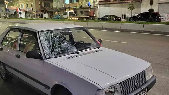 Otomobilin çarptığı yaya yaralandı