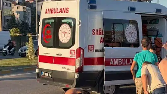 Otomobilin yayaya çarptığı anlar kamerada