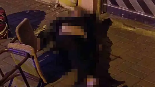 Oturduğu sandalyeden düşerek hayatını kaybetti