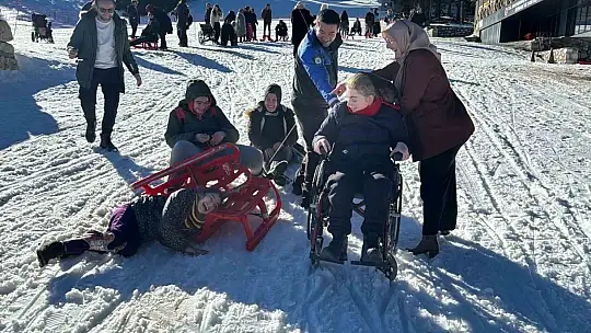Özel bireyler, Ilgaz Dağı'nda doyasıya eğlendi