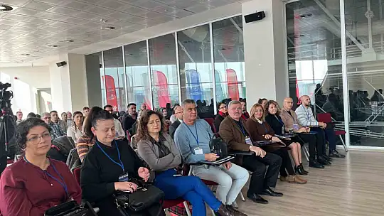 Özel bireyleri ve babaları için yürütülen proje masaya yatırıldı